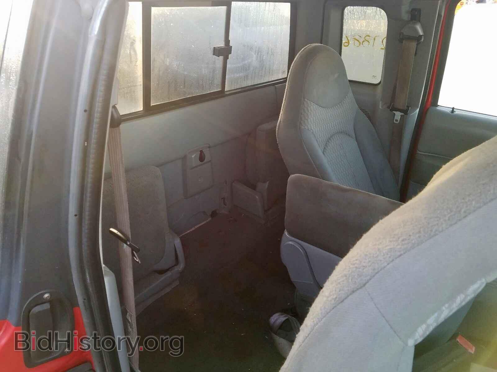 2001 MAZDA B3000 - VIN: 4F4YR16U31TM19427 - Фото 6