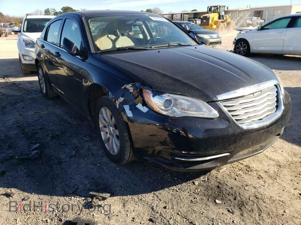 Photo 1C3BC1FB9BN606597 - CHRYSLER 200 2011
