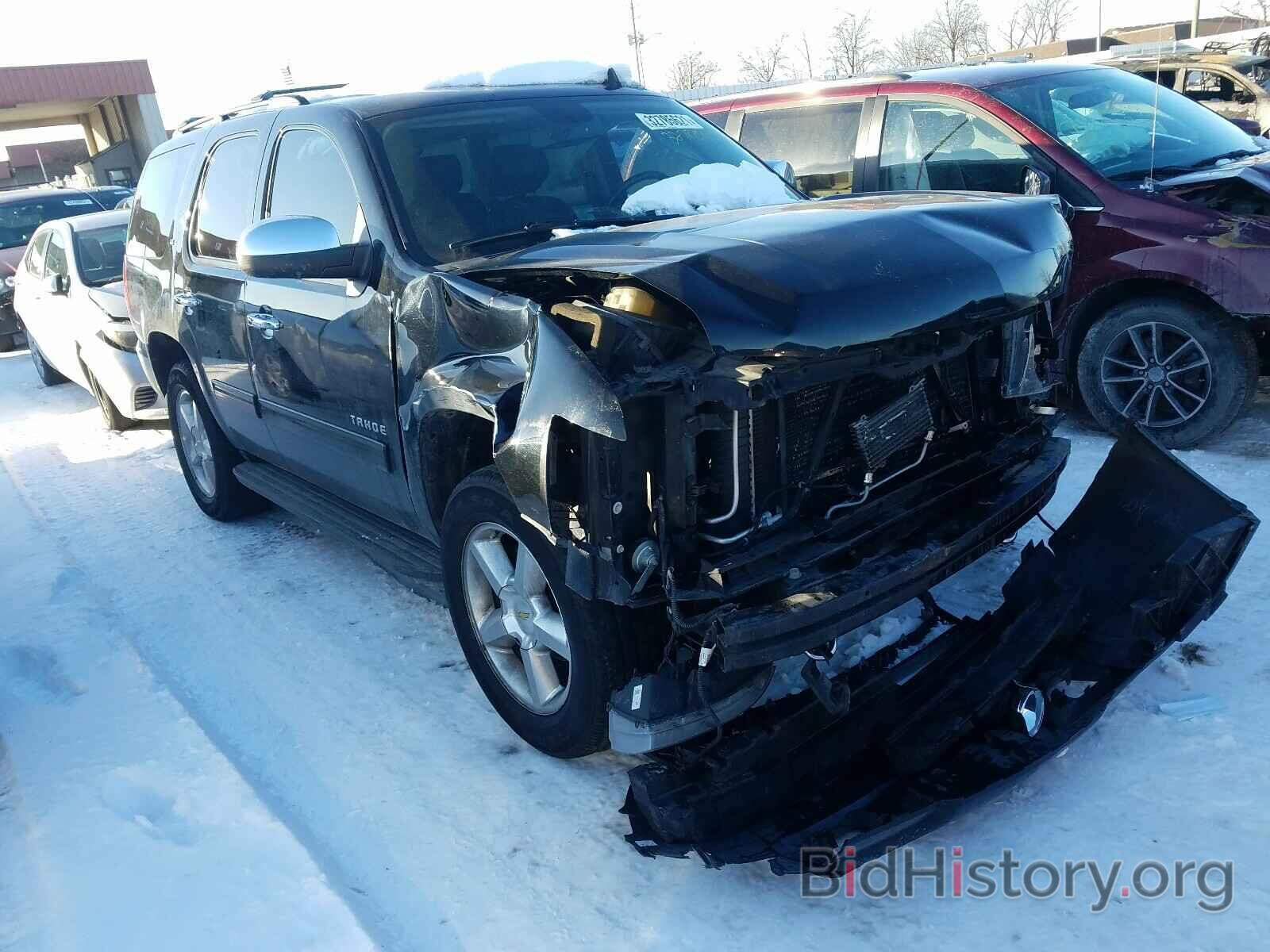 Фотография 1GNSKBE02CR241329 - CHEVROLET TAHOE 2012