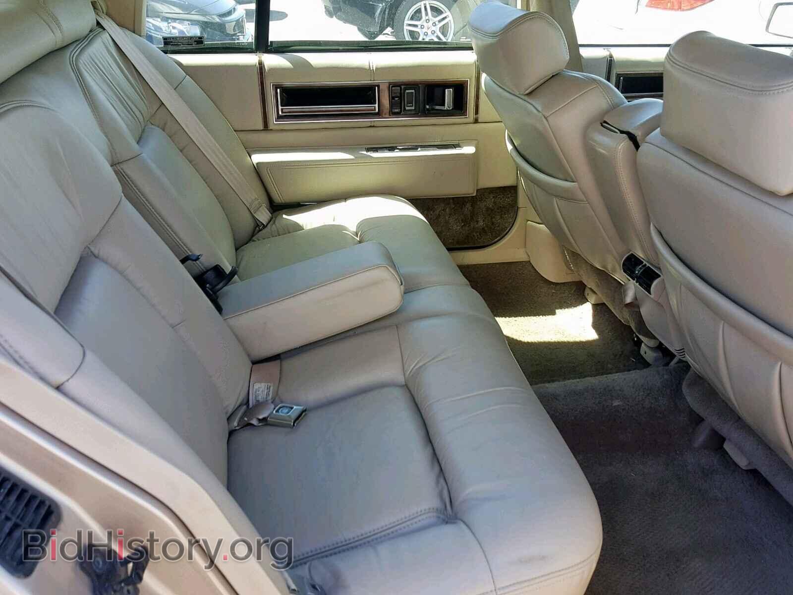 1992 CADILLAC DEVILLE - VIN: 1G6CD53B6N4203781 - Photo 6