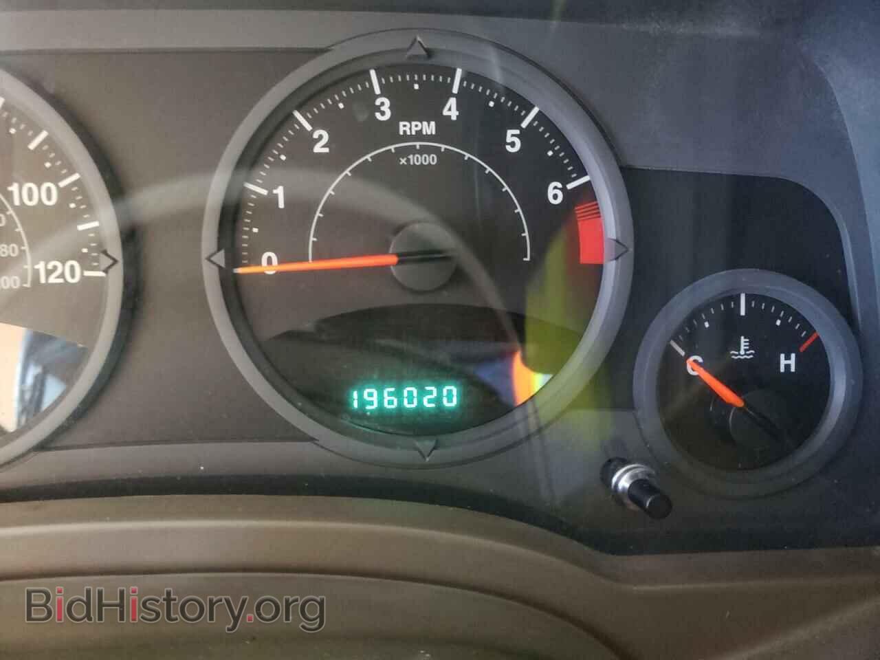 2007 JEEP COMPASS - VIN: 1J8FF57W77D585204 - Фото 8