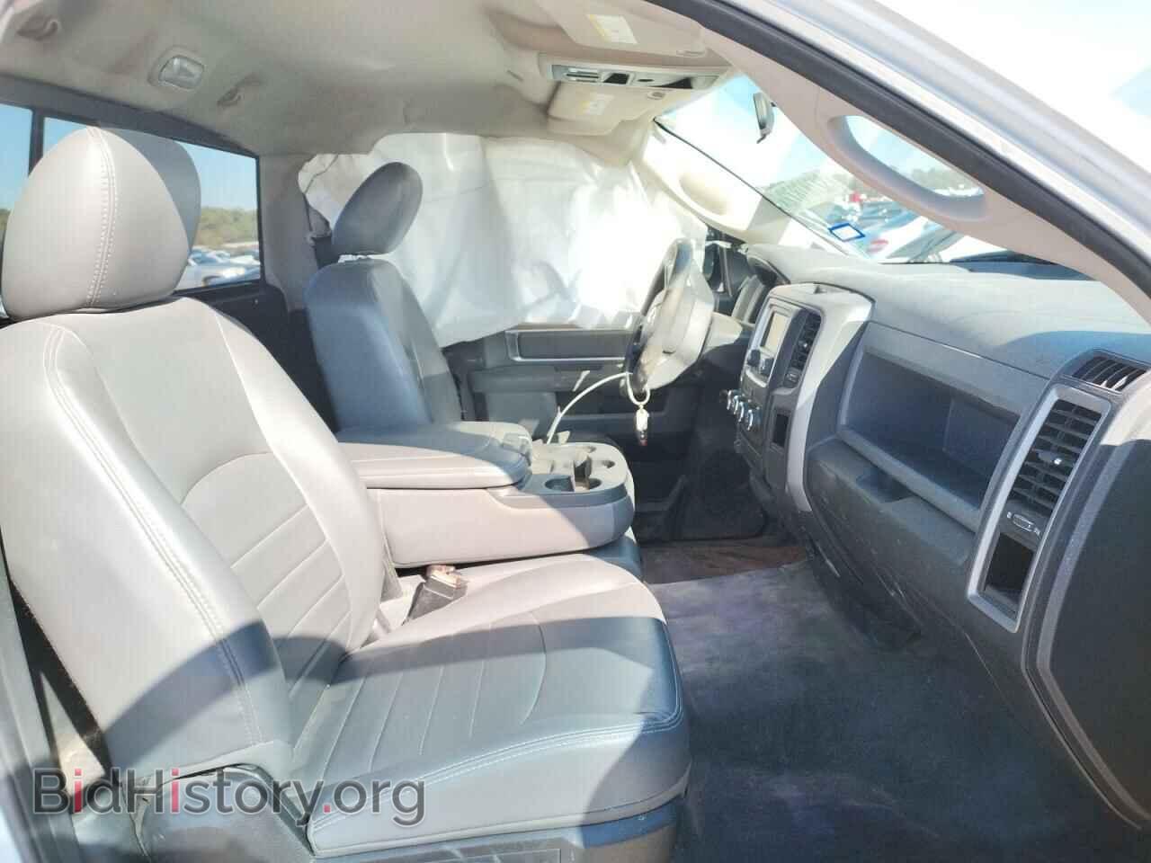 2018 RAM 1500 - VIN: 3C6JR6DT1JG148759 - Фото 5