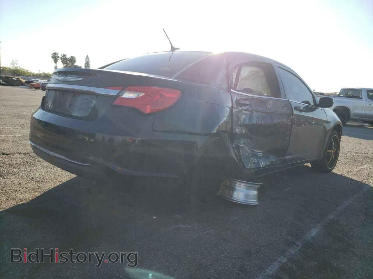 2011 CHRYSLER 200 - VIN: 1C3BC1FB7BN612527 - Фото 4