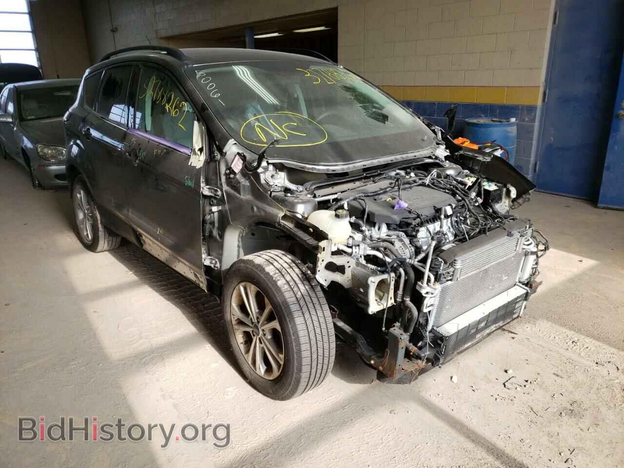 Фотография 1FMCU0GD1HUC08267 - FORD ESCAPE 2017
