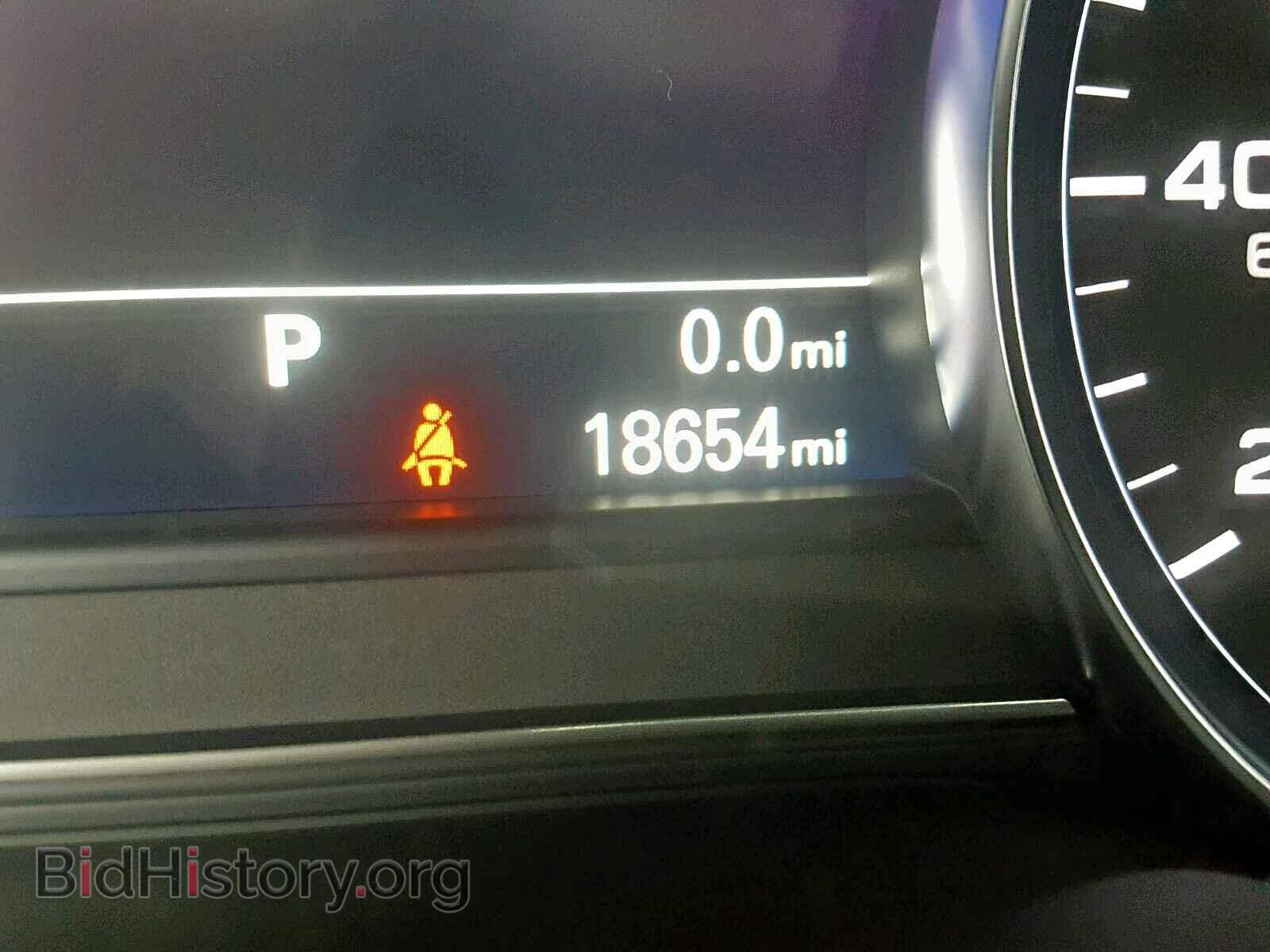 2017 AUDI A8 - VIN: WAU44AFD7HN008128 - Фото 8