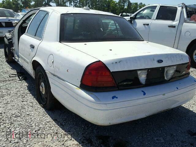 2011 FORD CROWN VIC - VIN: 2FABP7BV3BX104532 - Фото 3