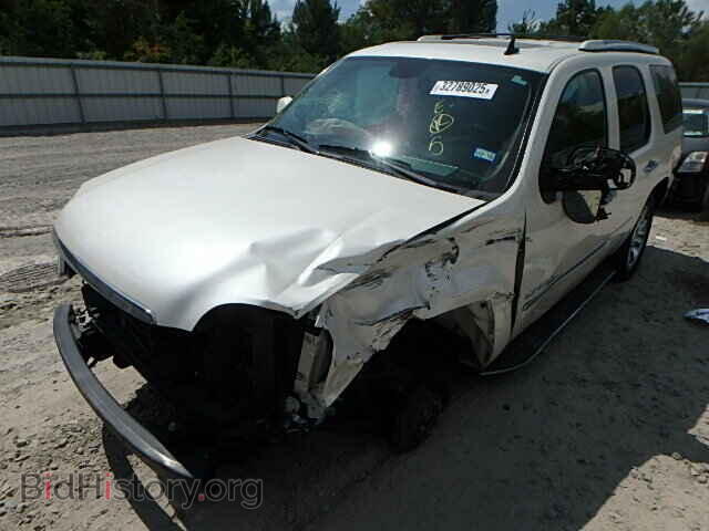 2011 GMC YUKON - VIN: 1GKS2EEF3BR227053 - Фото 2