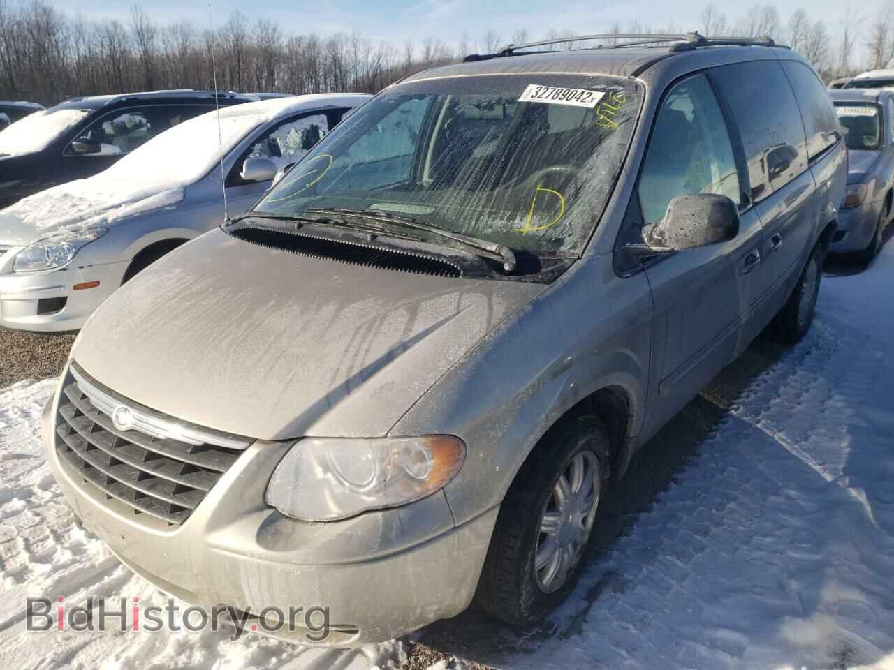 2006 CHRYSLER MINIVAN - VIN: 2A8GP54L36R656180 - Фото 2