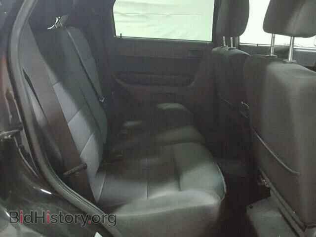 2011 FORD ESCAPE - VIN: 1FMCU0D73BKC60307 - Photo 6