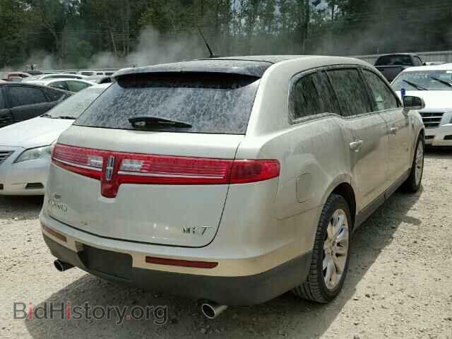 2011 LINCOLN MKT - VIN: 2LMHJ5FR2BBJ54794 - Фото 4