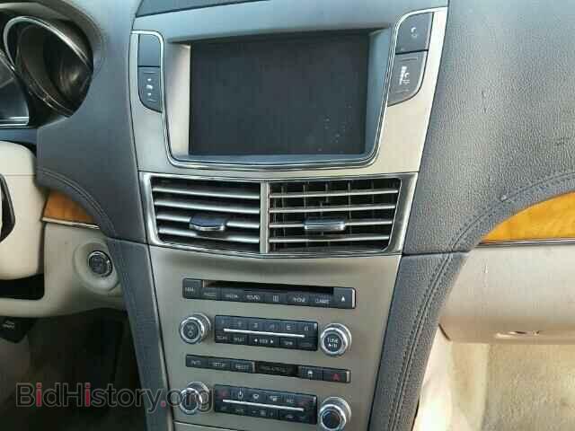 2011 LINCOLN MKT - VIN: 2LMHJ5FR2BBJ54794 - Фото 9