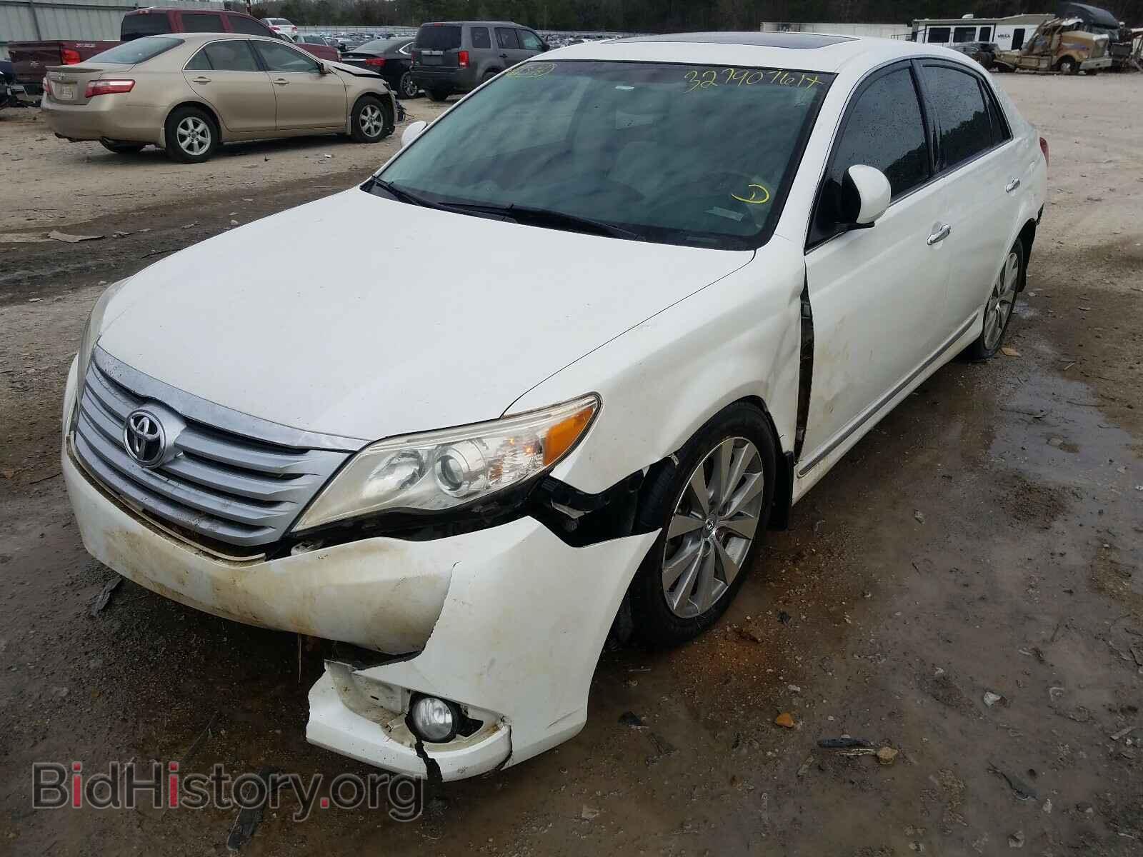 2011 TOYOTA AVALON - VIN: 4T1BK3DB5BU439377 - Фото 2
