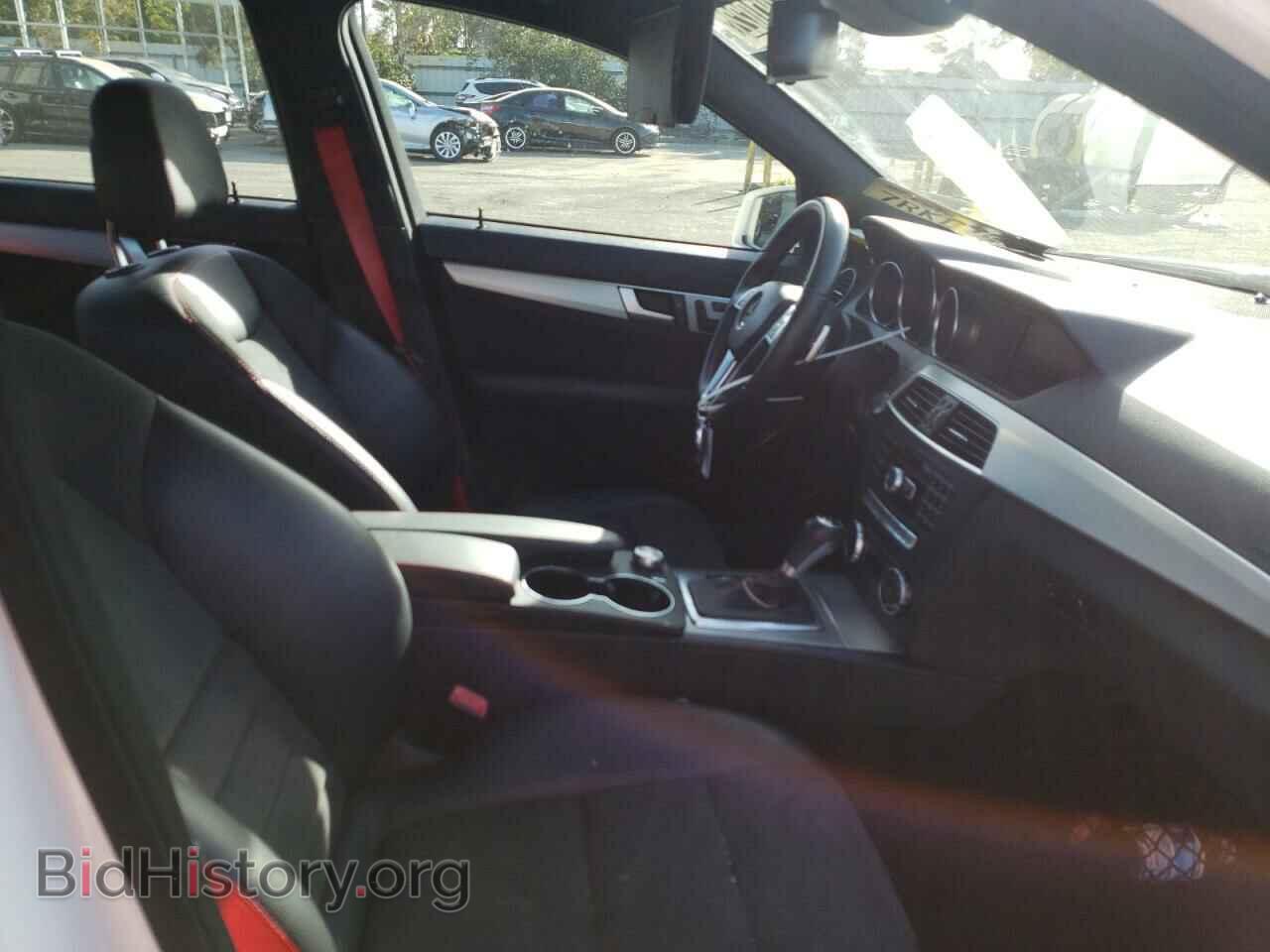 2013 MERCEDES-BENZ C-CLASS - VIN: WDDGF4HB2DR292736 - Фото 5