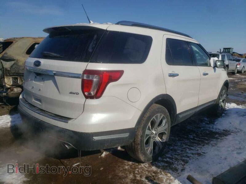 2019 Ford EXPLORER (VIN 1FM5K8F80KGA85617) — фото 4 из 10