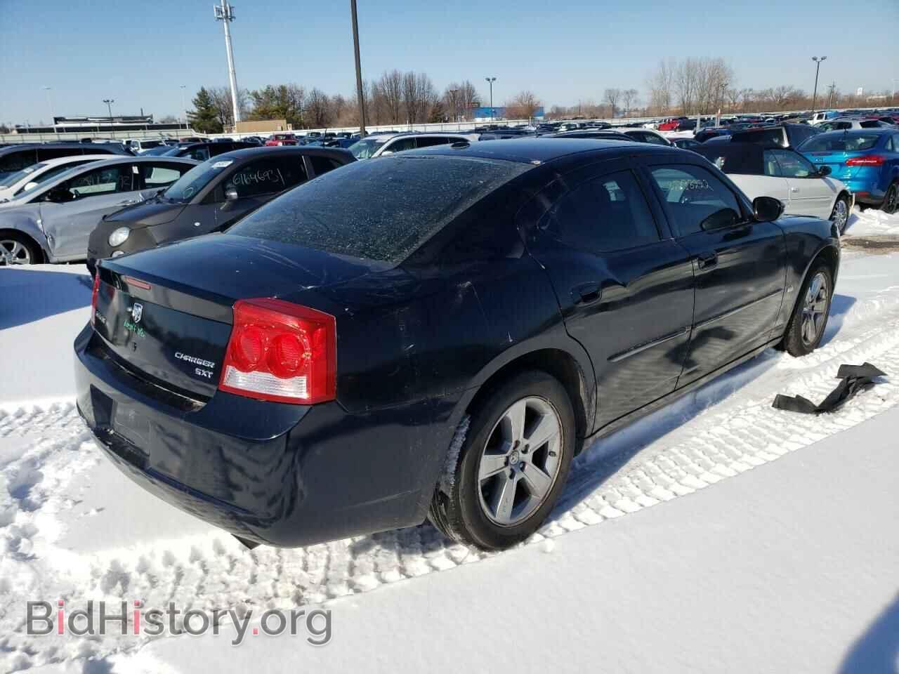 2010 DODGE CHARGER - VIN: 2B3CA3CV8AH305862 - Фото 4