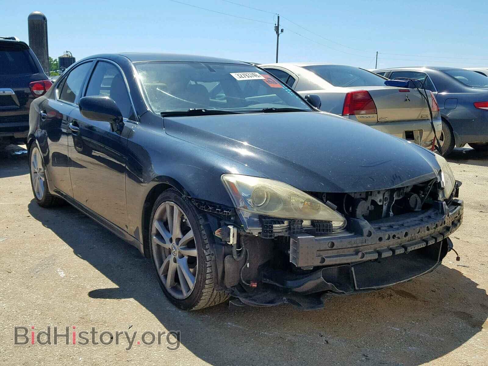 Photo JTHBE262572012429 - LEXUS IS 2007