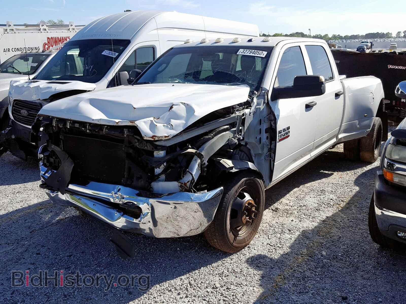 2015 RAM 3500 - VIN: 3C63RPGL2FG681107 - Фото 2