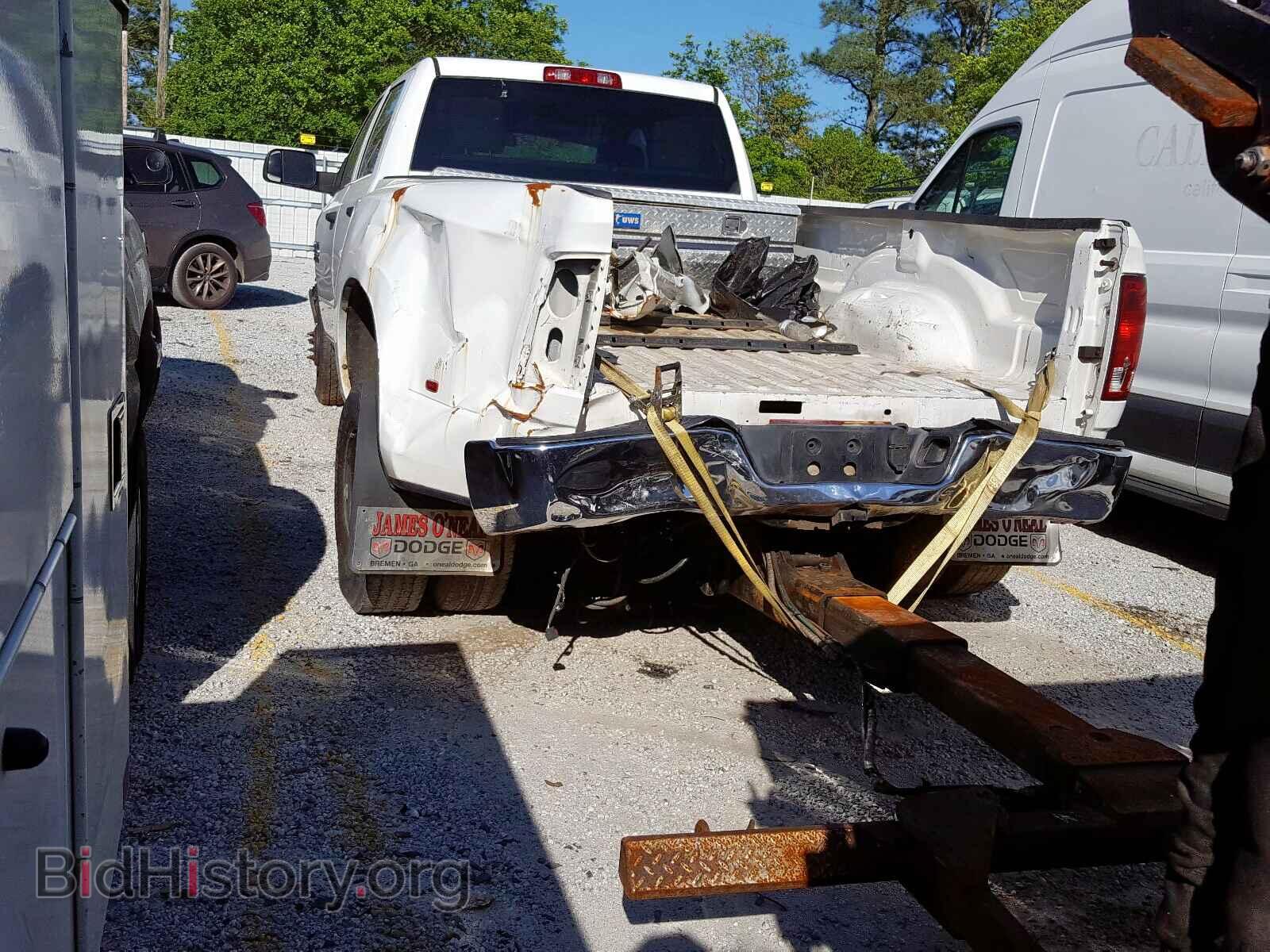 2015 RAM 3500 - VIN: 3C63RPGL2FG681107 - Фото 3