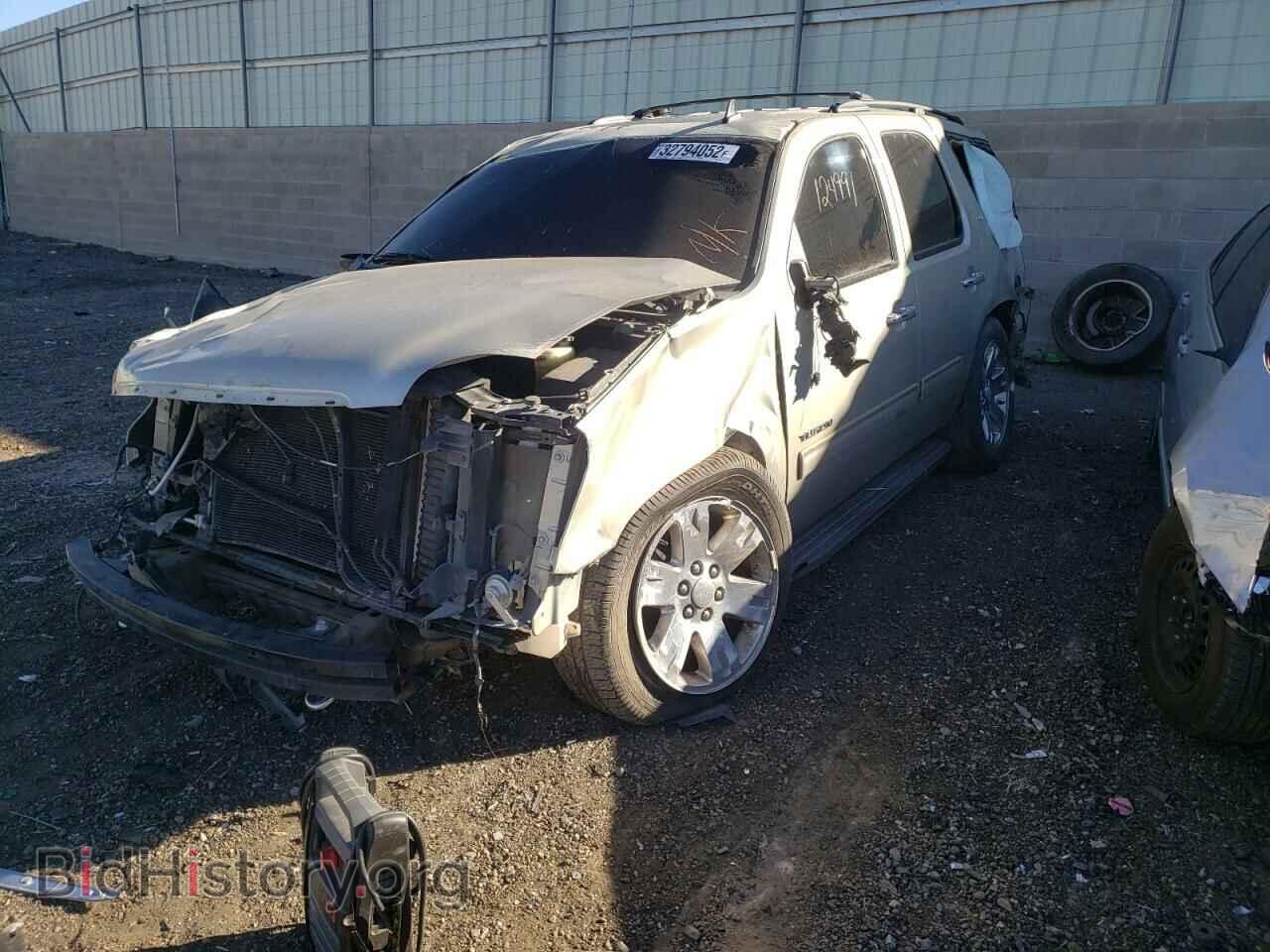 2014 GMC YUKON - VIN: 1GKS1CE05ER244606 - Фото 2