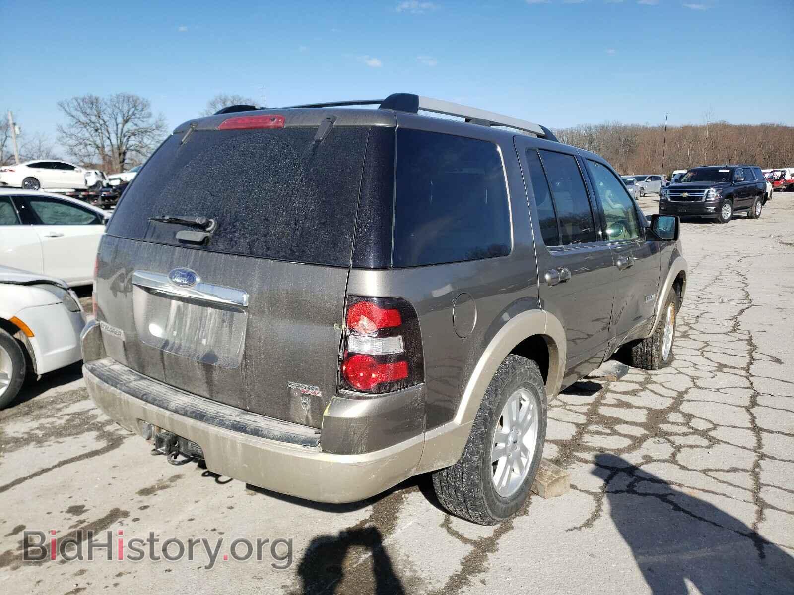 2006 FORD EXPLORER - VIN: 1FMEU74806UA16134 - Фото 4