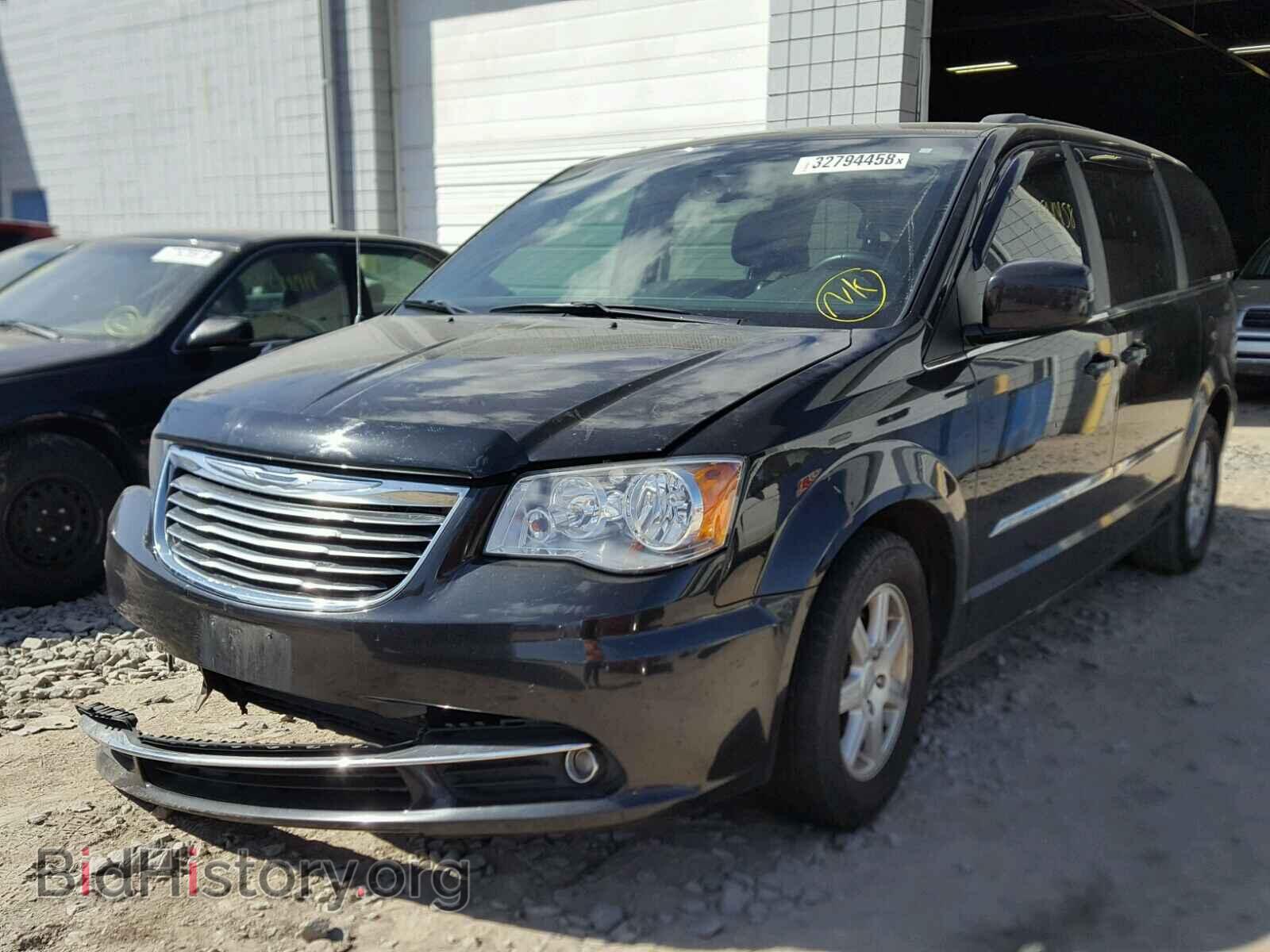 2012 CHRYSLER TOWN & COU - VIN: 2C4RC1BG6CR350645 - Фото 2
