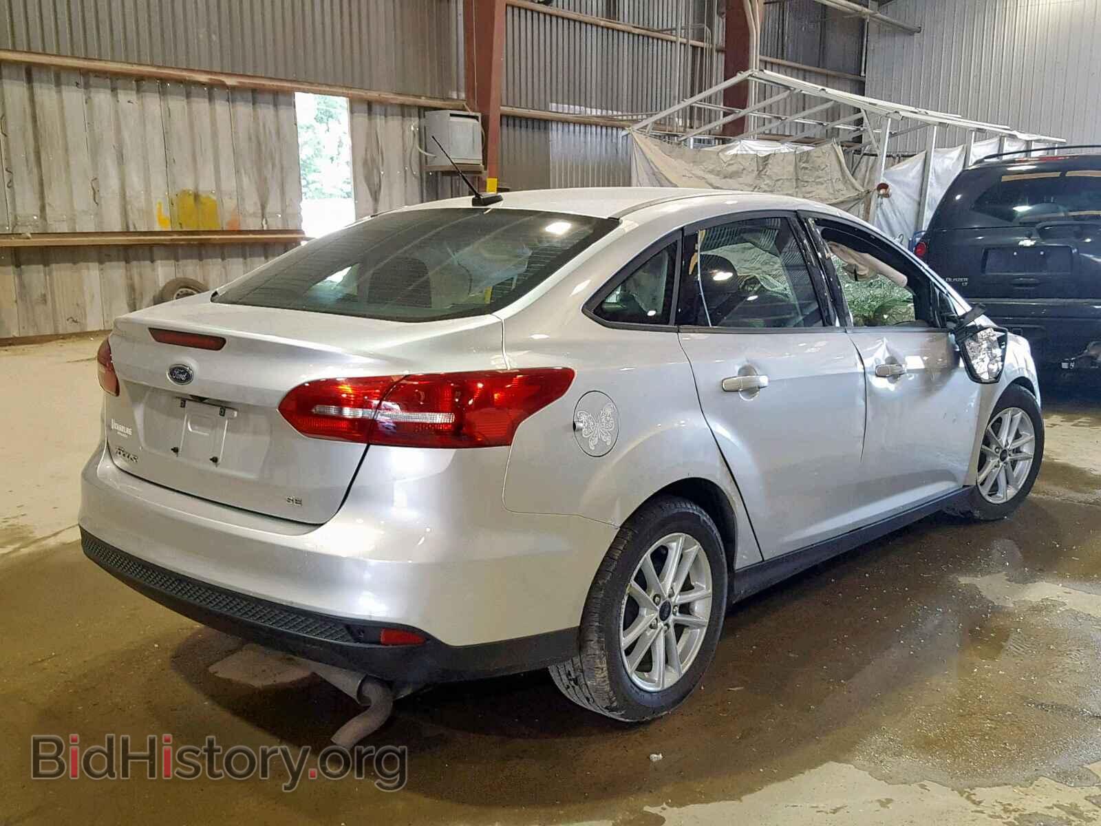 2017 FORD FOCUS SE - VIN: 1FADP3F23HL312191 - Фото 4