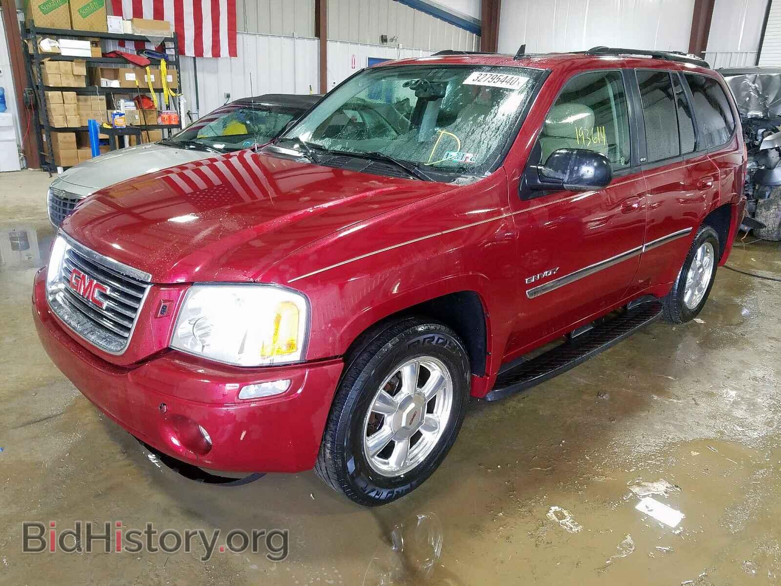 2006 GMC ENVOY - VIN: 1GKDT13S862323192 - Фото 2