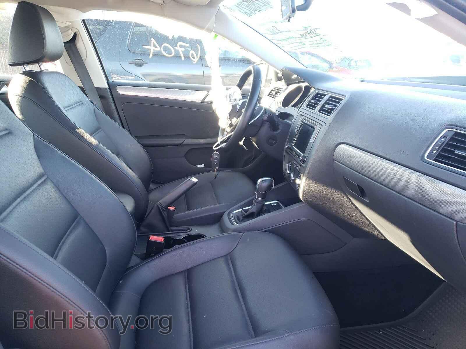 2017 VOLKSWAGEN JETTA - VIN: 3VWDB7AJ8HM298430 - Фото 5