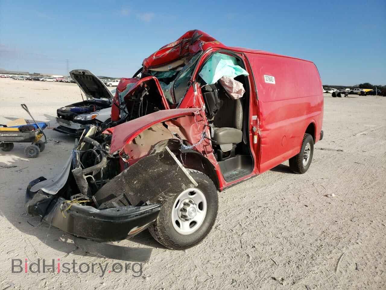 2017 CHEVROLET EXPRESS - VIN: 1GCWGAFF6H1323501 - Фото 2