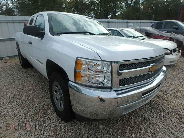 Photo 1GCRCREA7DZ175626 - CHEVROLET SILVERADO 2013