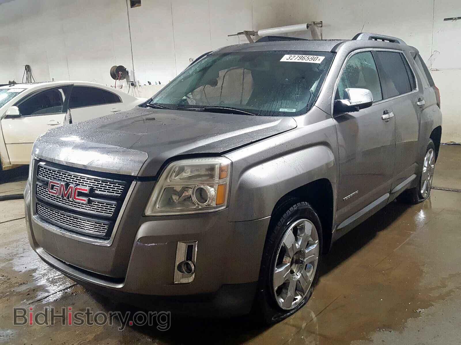2010 GMC TERRAIN - VIN: 2CTFLJEY1A6236823 - Photo 2