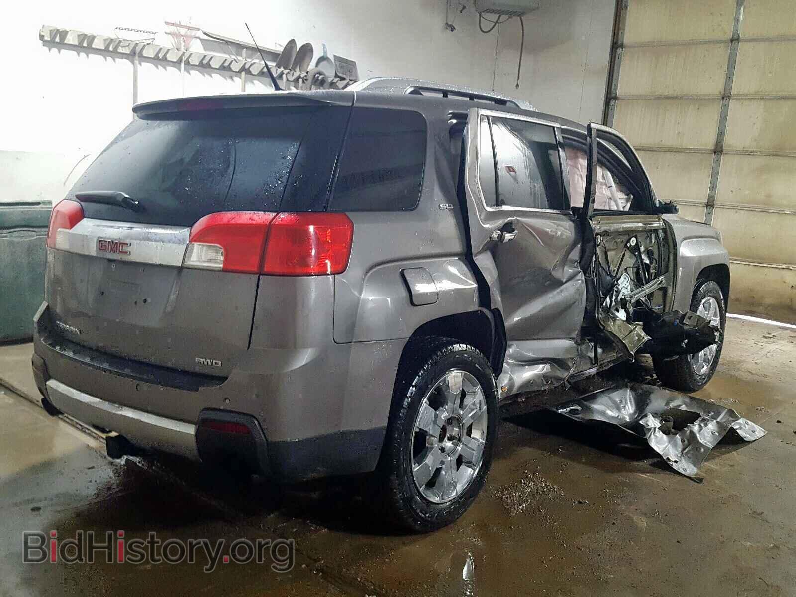 2010 GMC TERRAIN - VIN: 2CTFLJEY1A6236823 - Photo 4