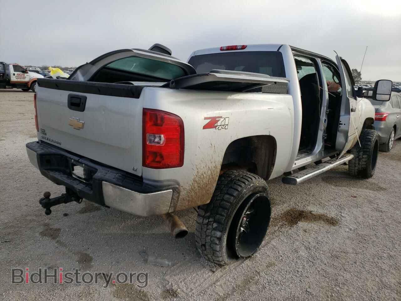 2011 CHEVROLET SILVERADO - VIN: 3GCPKSE33BG134250 - Фото 4