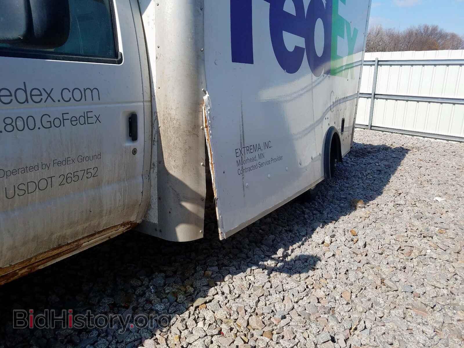 2016 FORD ECONOLINE - VIN: 1FDWE3FLXGDC12157 - Photo 9