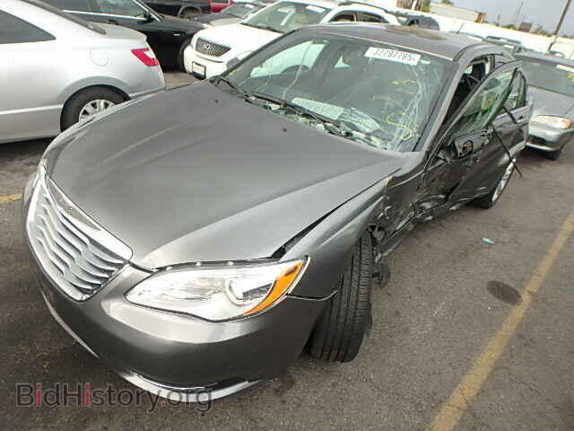 2013 CHRYSLER 200 - VIN: 1C3CCBAB4DN669983 - Фото 2