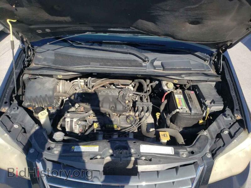 2010 Chrysler MINIVAN (VIN 2A4RR4DE1AR120689) — фото 7 из 10