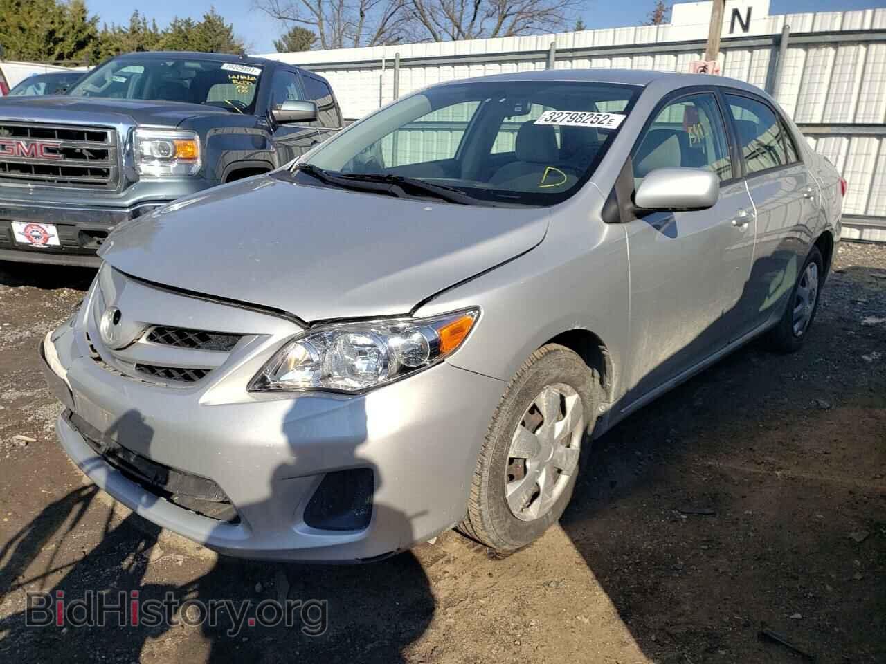 2011 TOYOTA COROLLA - VIN: JTDBU4EE1BJ096274 - Фото 2