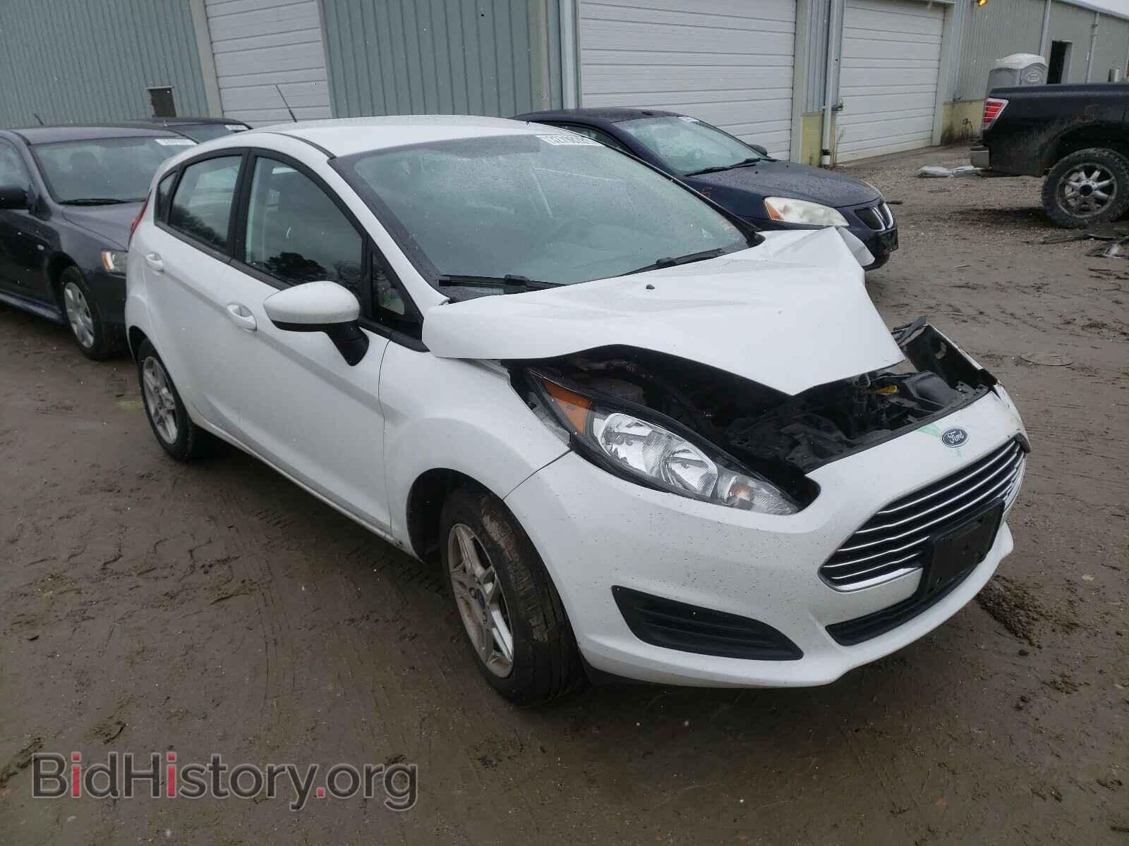 Фотография 3FADP4EJ2JM145924 - FORD FIESTA 2018