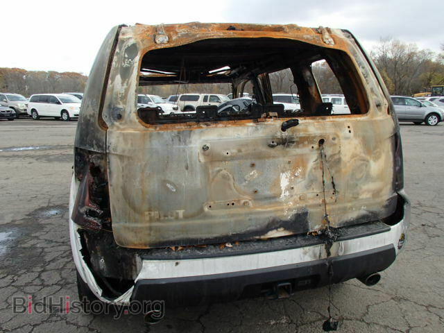 2011 HONDA PILOT - VIN: 5FNYF4H52BB043977 - Фото 10