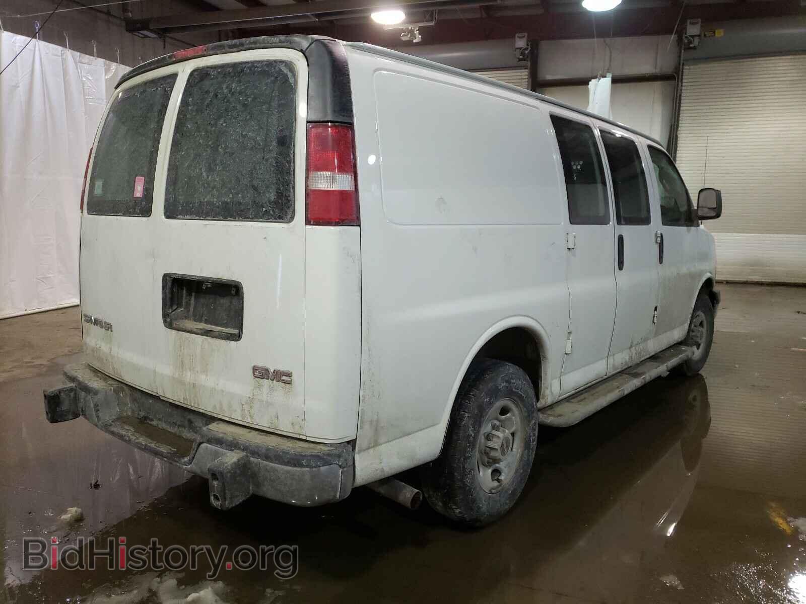 2017 GMC SAVANA - VIN: 1GTW7AFF3H1903921 - Фото 4