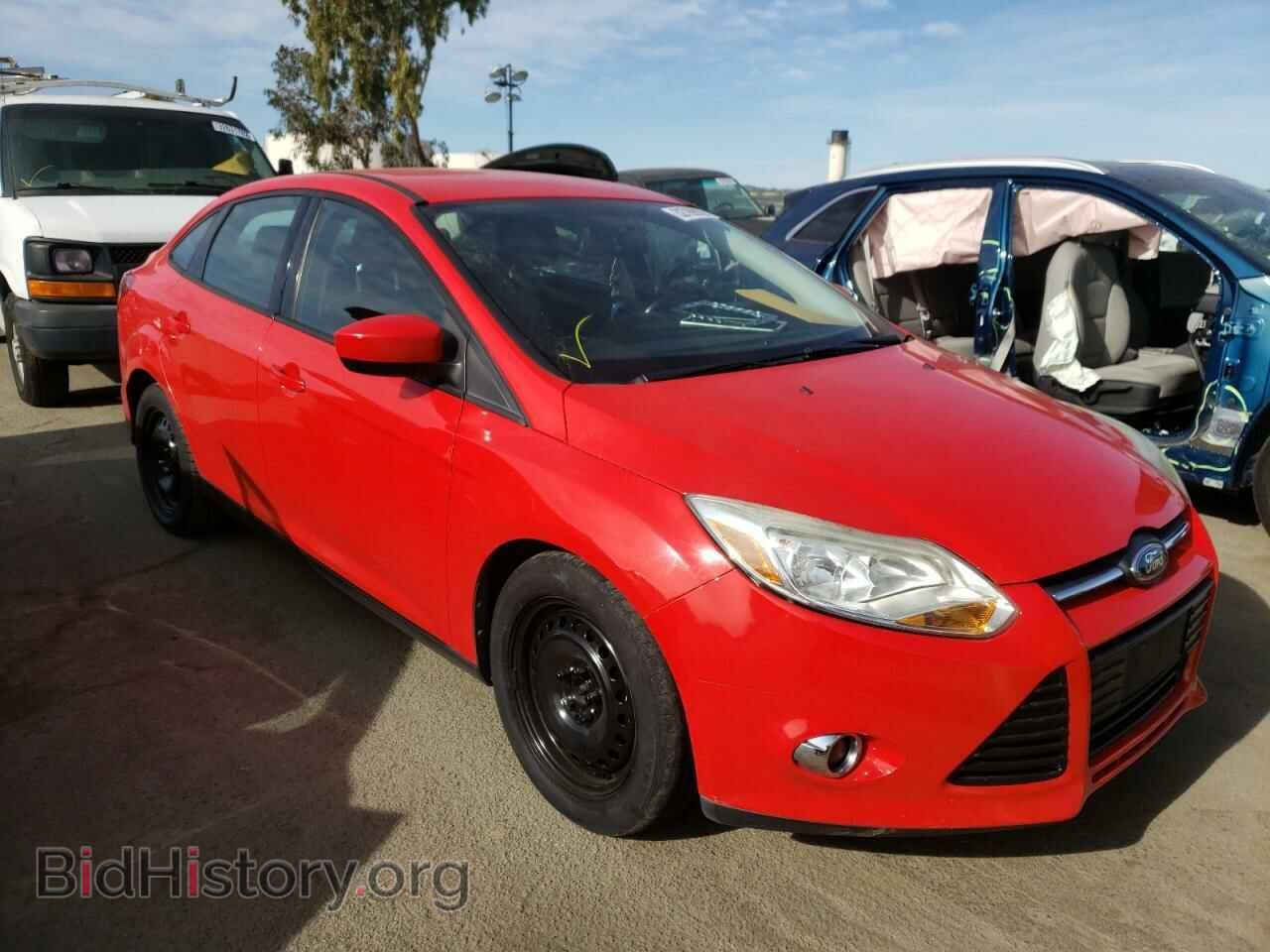 Фотография 1FAHP3F23CL185470 - FORD FOCUS 2012