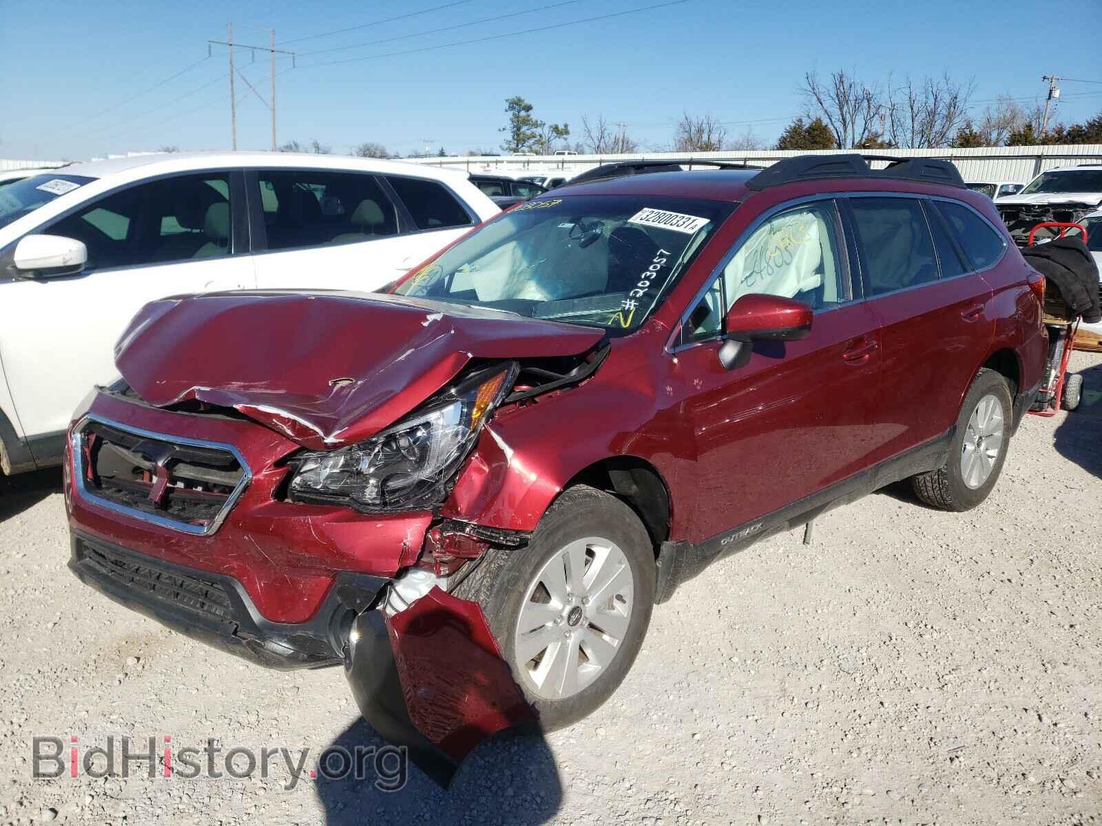 2018 SUBARU OUTBACK - VIN: 4S4BSADC0J3203057 - Фото 2