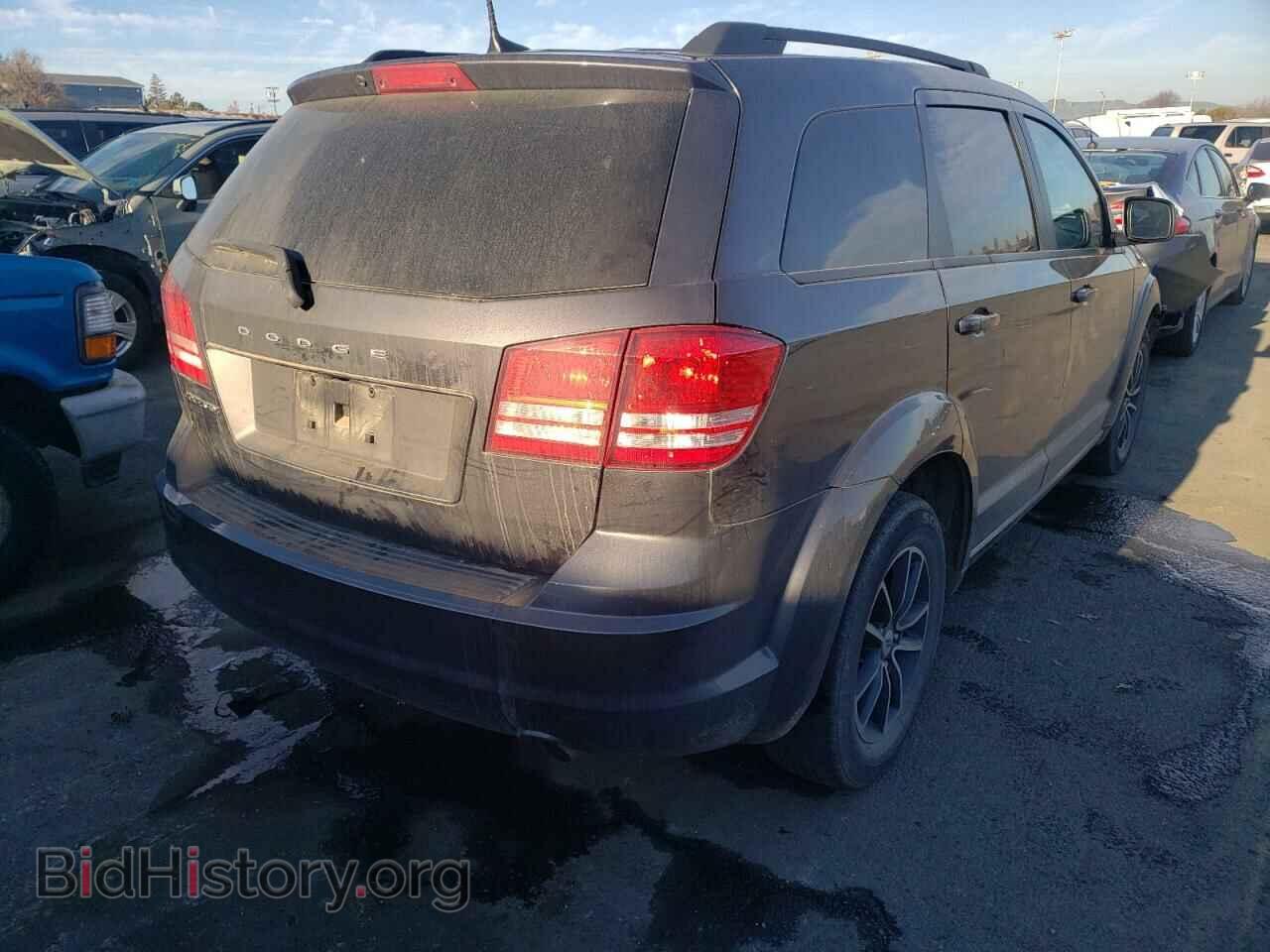 2018 DODGE JOURNEY - VIN: 3C4PDCAB2JT510293 - Фото 4