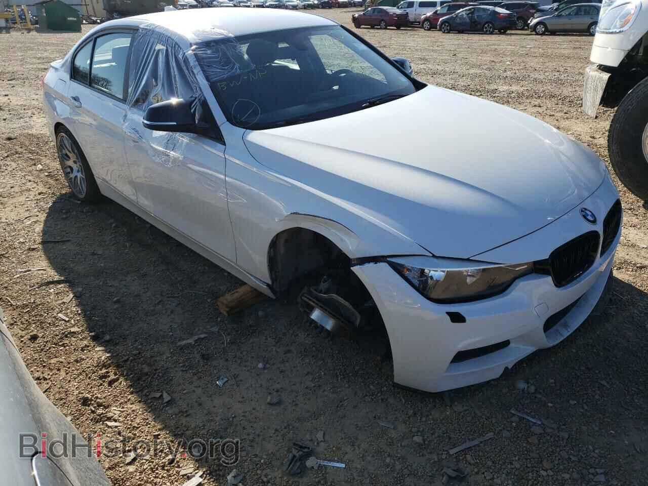 Photo WBA3A5C57CF341957 - BMW 3 SERIES 2012