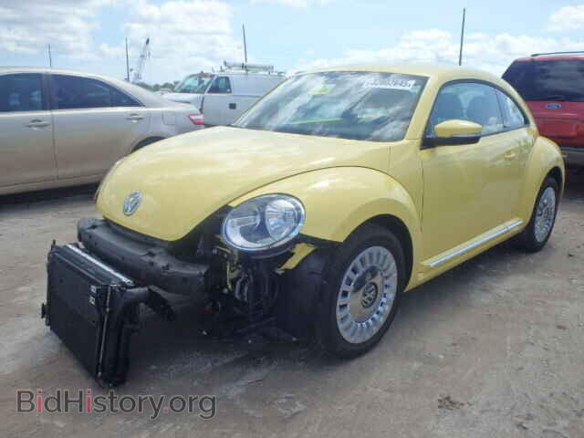 2014 VOLKSWAGEN BEETLE - VIN: 3VWJ17AT8EM646231 - Фото 2
