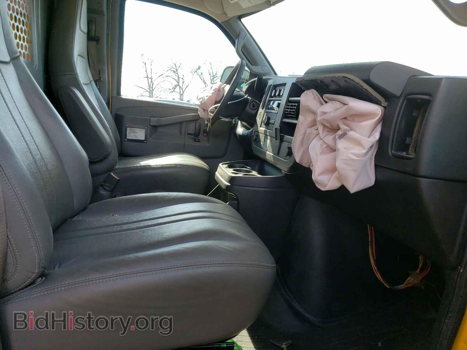2017 GMC SAVANA - VIN: 1GTW7BFF2H1909652 - Фото 5