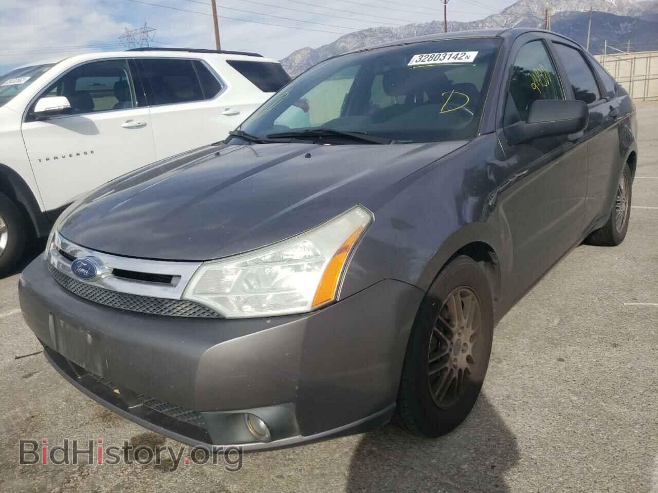 2010 FORD FOCUS - VIN: 1FAHP3FN2AW214866 - Фото 2