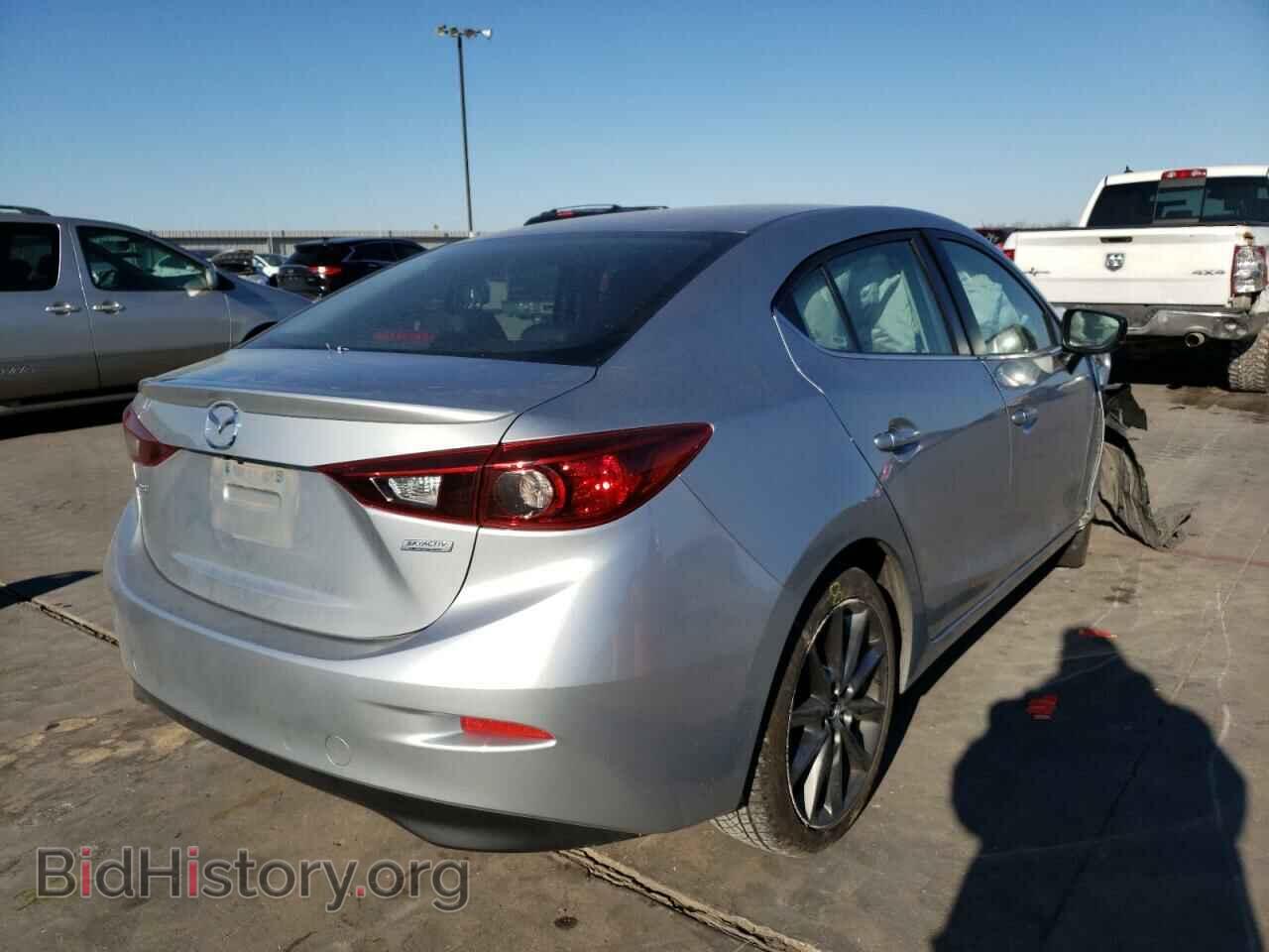 2018 MAZDA 3 - VIN: 3MZBN1V35JM178985 - Фото 4