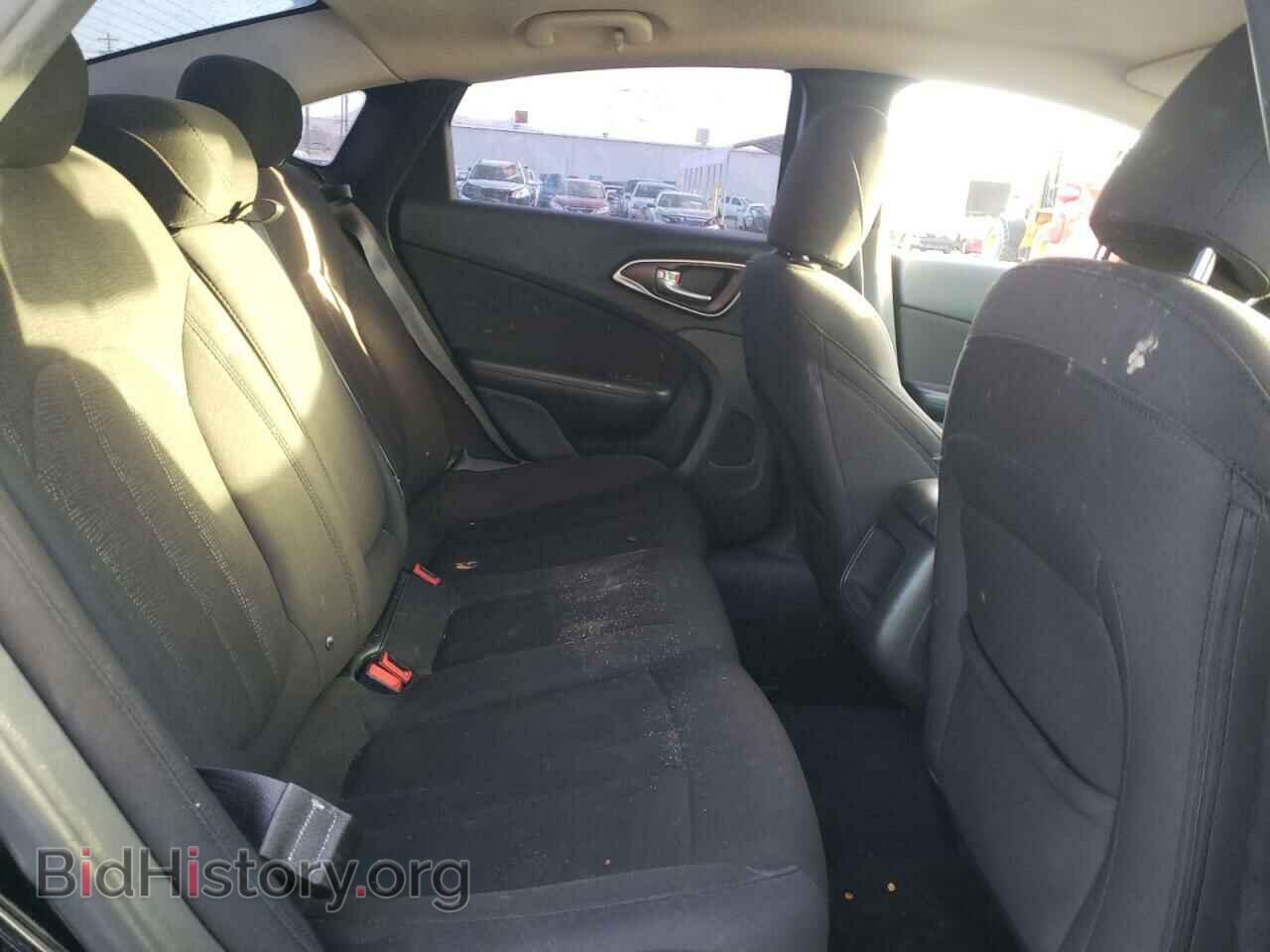 2015 CHRYSLER 200 - VIN: 1C3CCCAB1FN666922 - Фото 6