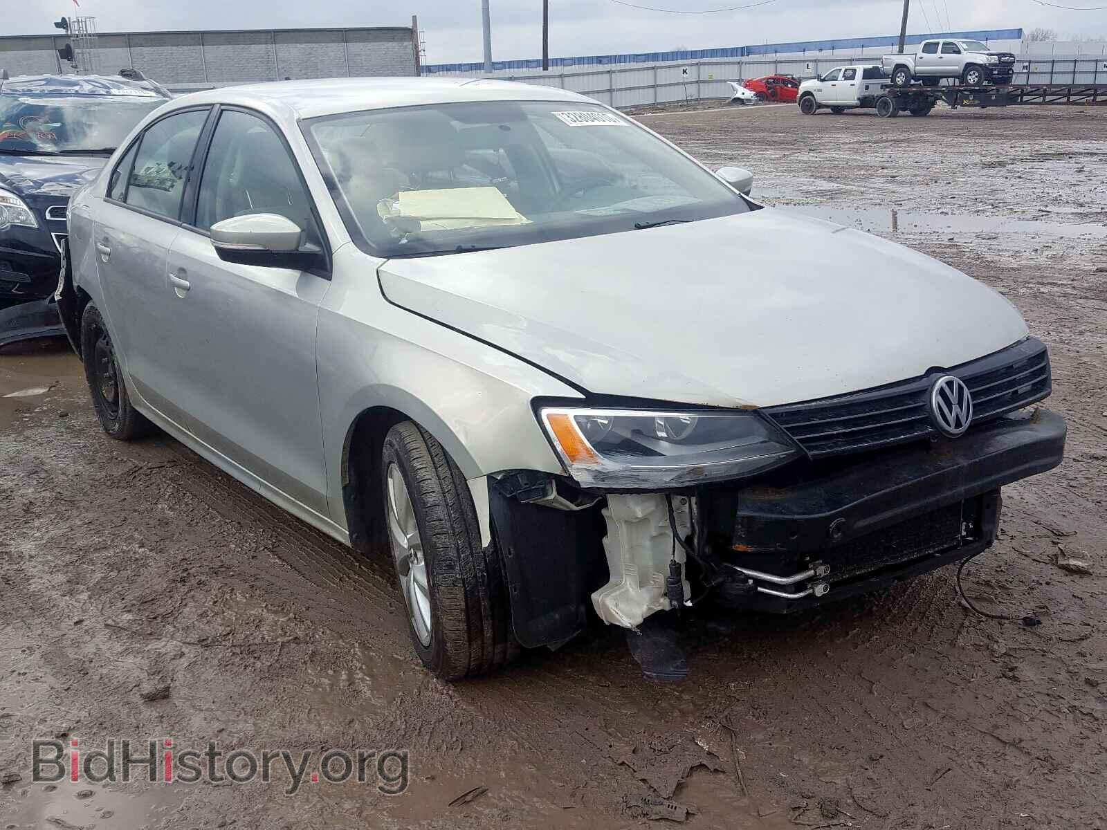 Фотография 3VWDX7AJ3CM337385 - VOLKSWAGEN JETTA 2012